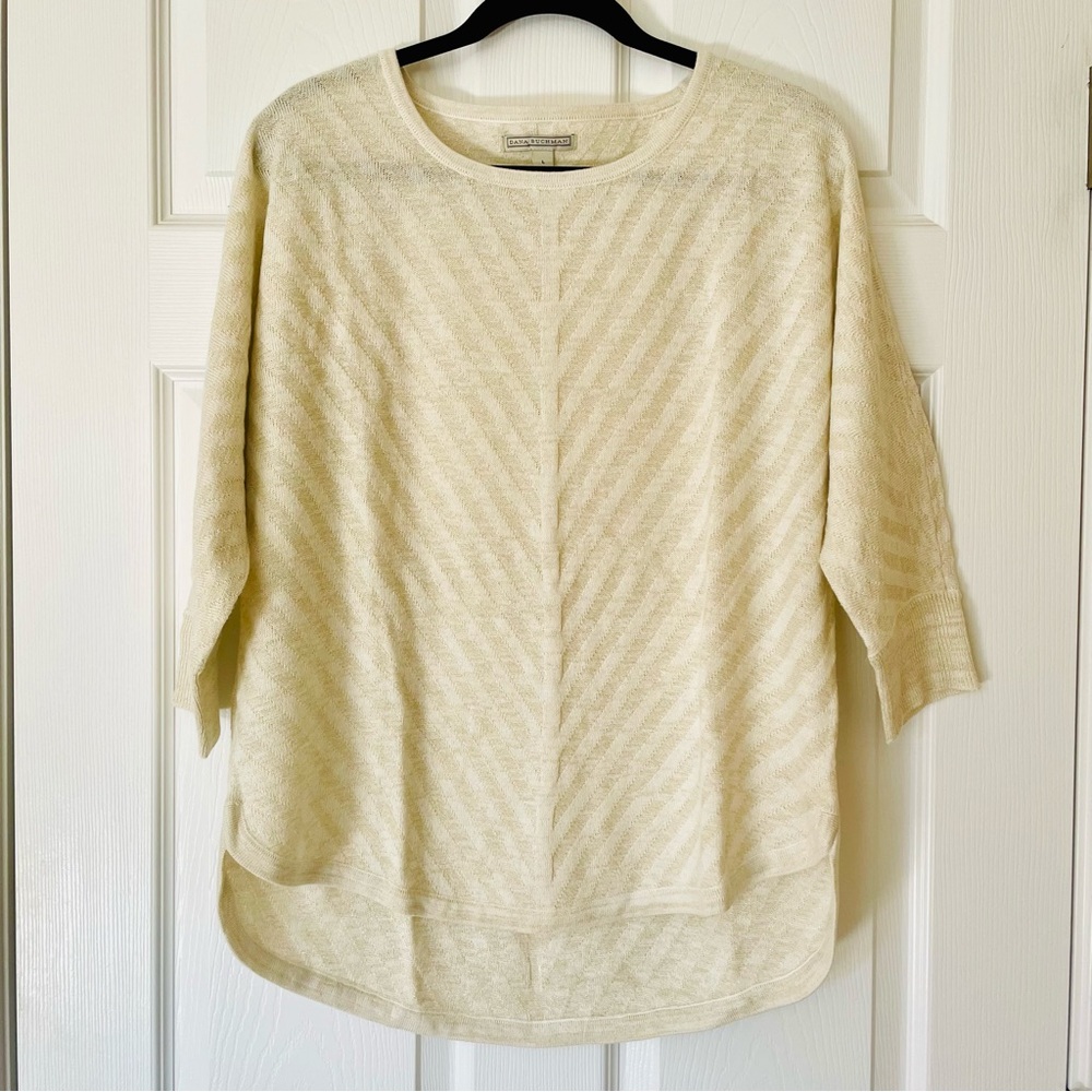EUC Dana Buchman Ivory & Gold Metallic Chevron Knit Sweater